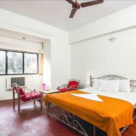 Hotel Evergreen Mumbai Exterior photo