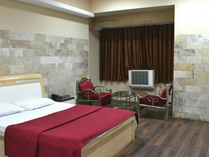 Hotel Evergreen Mumbai Exterior photo